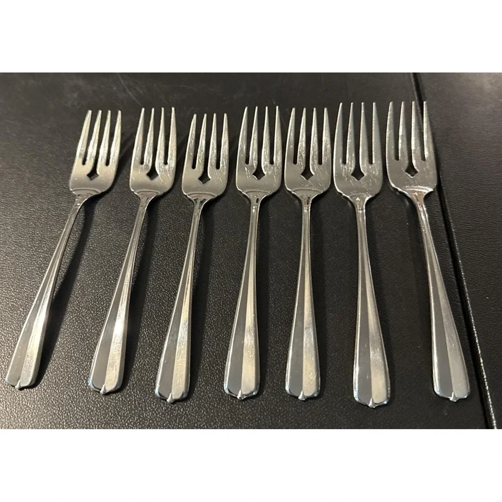 Oneida Gala Impulse Salad Forks Fork Stainless Flatware Silverware Set Of 7